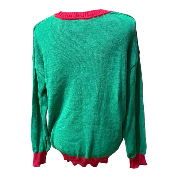 “Well Worn” brand Bright green sweater with a bold red bow & white polka dots - Picture 5 of 8
